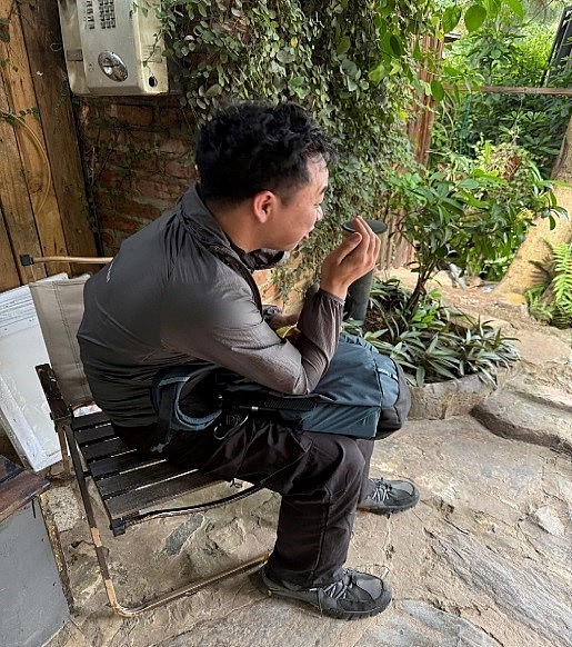 Nạn nhân bị mắc kẹt đã được hướng dẫn xuống núi an toàn.