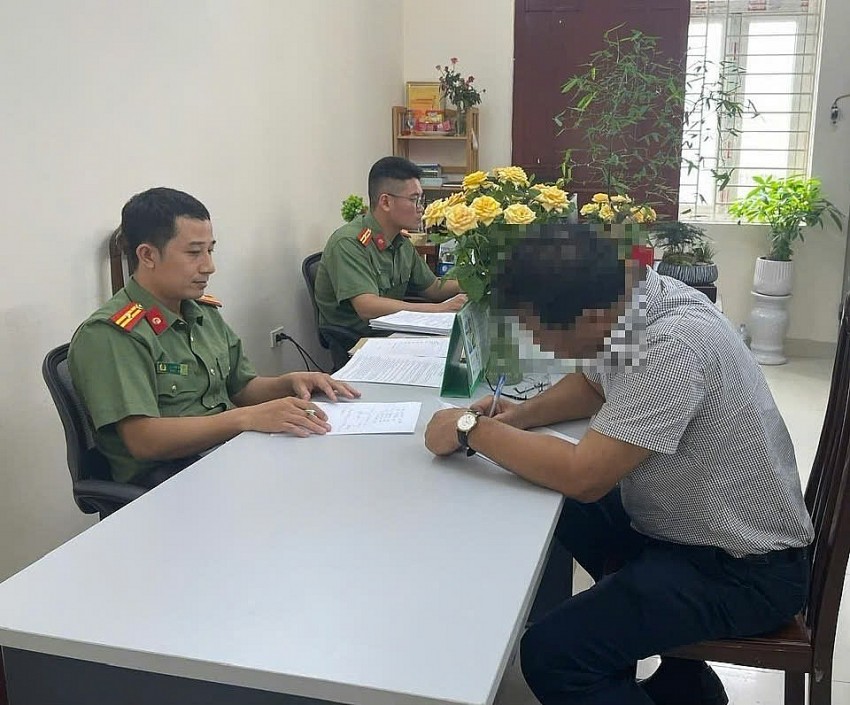 Trường hợp N.X.D làm việc tại cơ quan Công an.