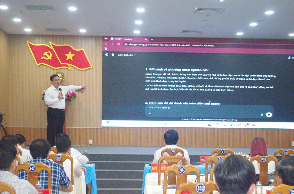 Cà Mau phát động Phong trào “Bình dân học vụ số” và tọa đàm về trí tuệ nhân tạo