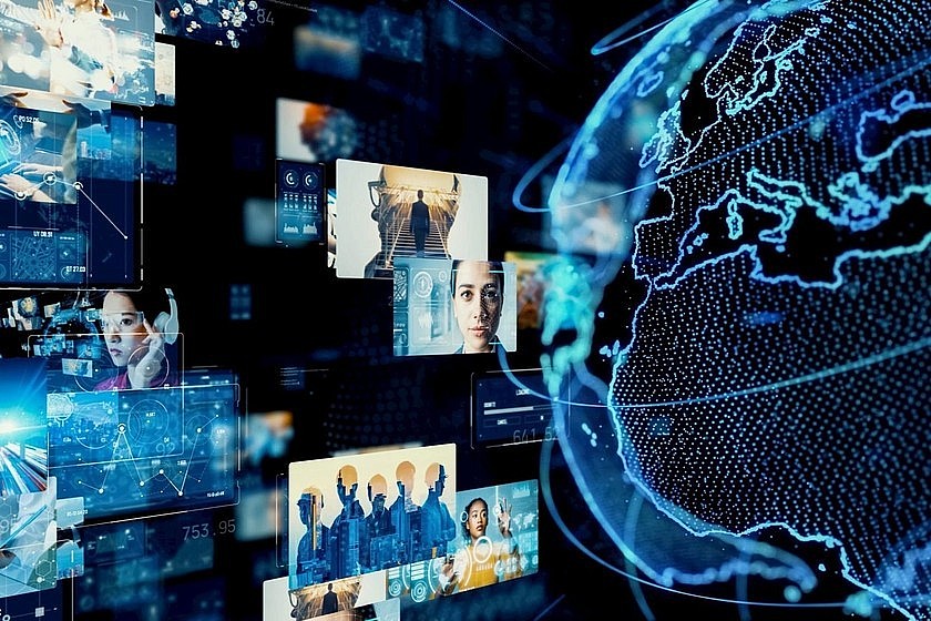 Trong kỷ nguyên số, hơn lúc nào hết, những người làm báo Việt Nam vẫn phải luôn giữ vững bản lĩnh cách mạng, lập trường, tư tưởng của mình. (Ảnh minh họa: shutterstock)