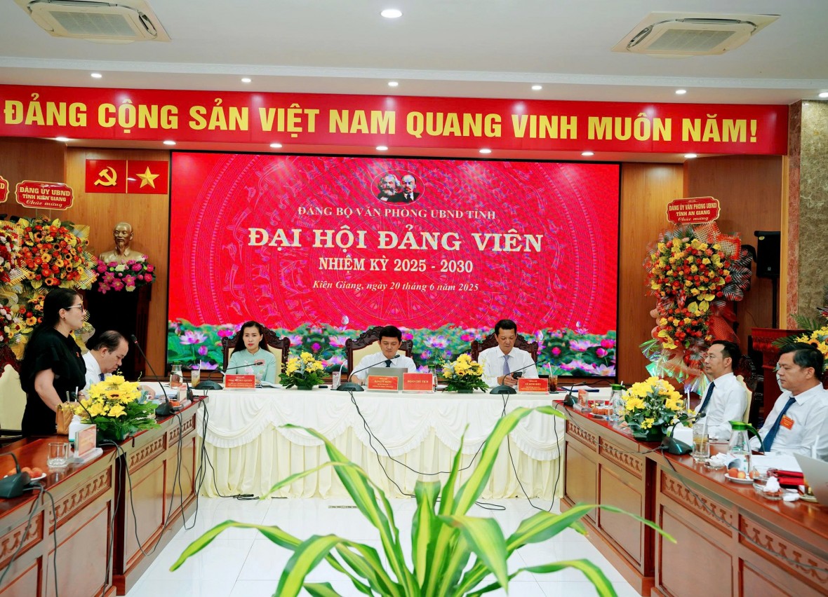 Tổ chức thành công Đại hội Đảng bộ Văn phòng UBND tỉnh Kiên Giang