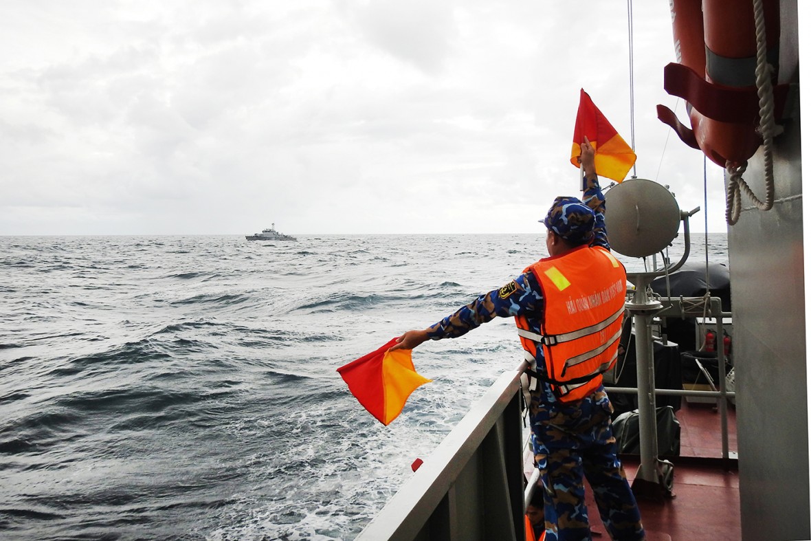 BTL Vùng 5 Hải quân kết thúc tốt đẹp chuyến tuần tra chung lần thứ 79 với Hải quân Hoàng gia Campuchia