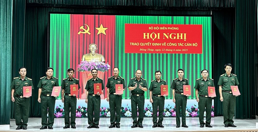 BĐBP Đồng Tháp và Tiền Giang hoàn tất bàn giao, sáp nhập BĐBP Đồng Tháp và Tiền Giang hoàn tất bàn giao, sáp nhập