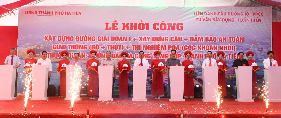 Khởi công Dự án Đường dẫn ra Cảng tổng hợp TP Hà Tiên với tổng mức đầu tư 1.177 tỉ đồng Khởi công Dự án Đường dẫn ra Cảng tổng hợp TP Hà Tiên với tổng mức đầu tư 1.177 tỉ đồng