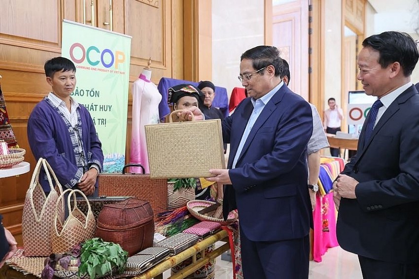 Thủ tướng: Thực hiện bằng được mục tiêu xây dựng nông nghiệp sinh thái, nông thôn hiện đại, nông dân văn minh Thủ tướng: Thực hiện bằng được mục tiêu xây dựng nông nghiệp sinh thái, nông thôn hiện đại, nông dân văn minh