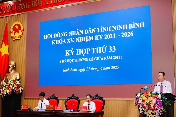 HĐND tỉnh Ninh Bình đã biểu quyết thông qua 17 nghị quyết