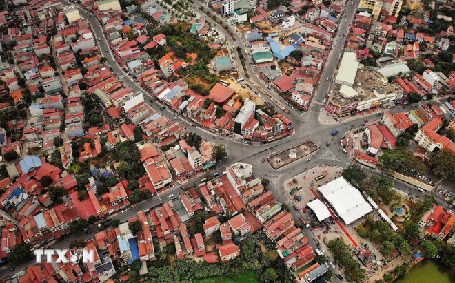 Trước mắt giữ nguyên các thôn, tổ dân phố tại các đơn vị hành chính cấp xã (mới) cho đến khi có quy định mới của Chính phủ. (Ảnh: TTXVN) Trước mắt giữ nguyên các thôn, tổ dân phố tại các đơn vị hành chính cấp xã (mới) cho đến khi có quy định mới của Chính phủ. (Ảnh: TTXVN)