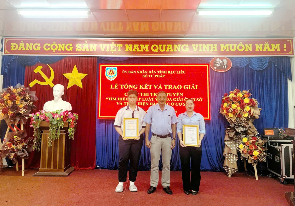 Bạc Liêu: Lan tỏa tinh thần thượng tôn pháp luật từ cuộc thi trực tuyến tìm hiểu pháp luật về hòa giải và dân chủ ở cơ sở Bạc Liêu: Lan tỏa tinh thần thượng tôn pháp luật từ cuộc thi trực tuyến tìm hiểu pháp luật về hòa giải và dân chủ ở cơ sở