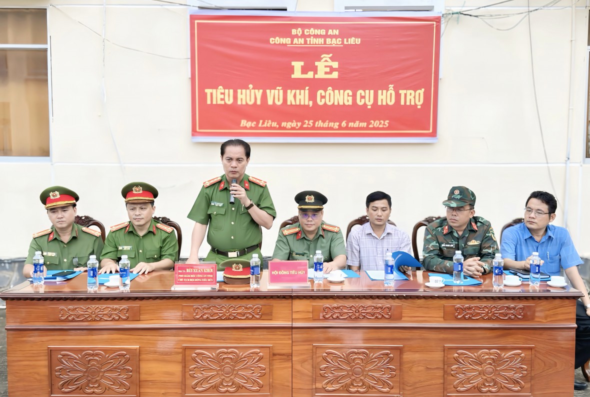 Bạc Liêu: Tiêu hủy hơn 1.300 vũ khí, công cụ hỗ trợ, góp phần giữ vững an ninh trật tự Bạc Liêu: Tiêu hủy hơn 1.300 vũ khí, công cụ hỗ trợ, góp phần giữ vững an ninh trật tự