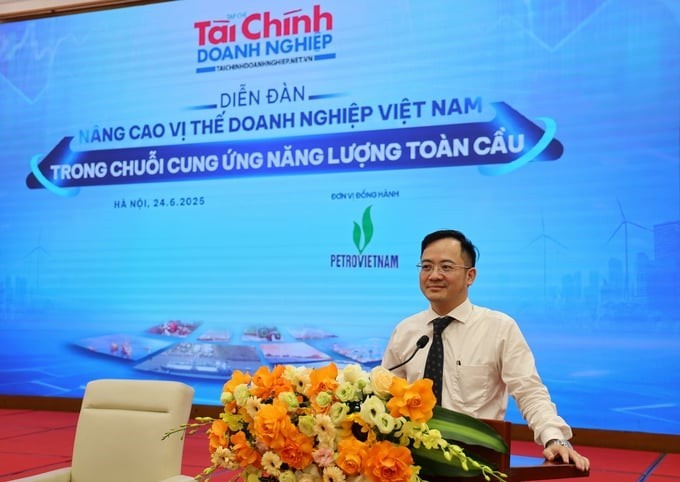Thúc đẩy doanh nghiệp Việt vươn lên trong chuỗi cung ứng năng lượng toàn cầu Thúc đẩy doanh nghiệp Việt vươn lên trong chuỗi cung ứng năng lượng toàn cầu
