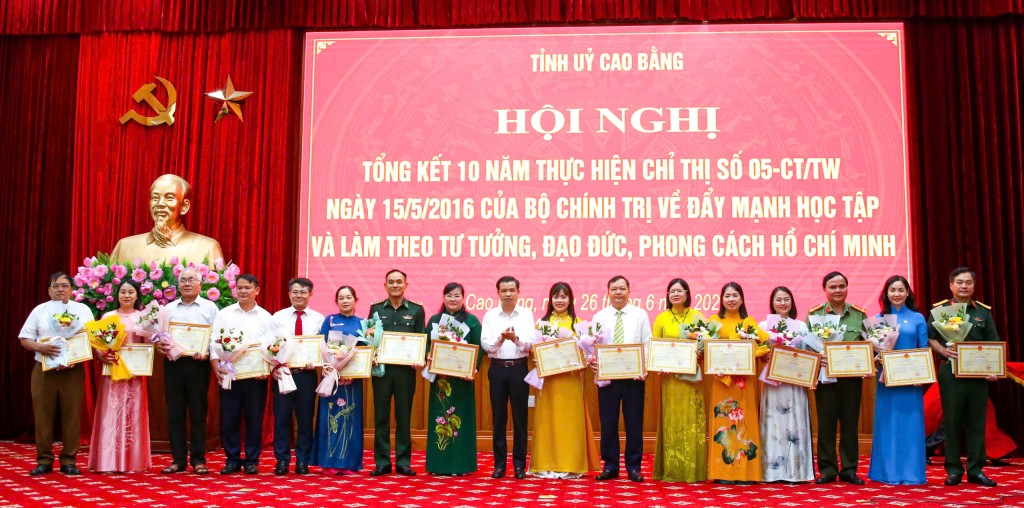 Cao Bằng: Chuyển biến rõ nét từ "học tập" sang "làm theo" tư tưởng, đạo đức, phong cách Hồ Chí Minh