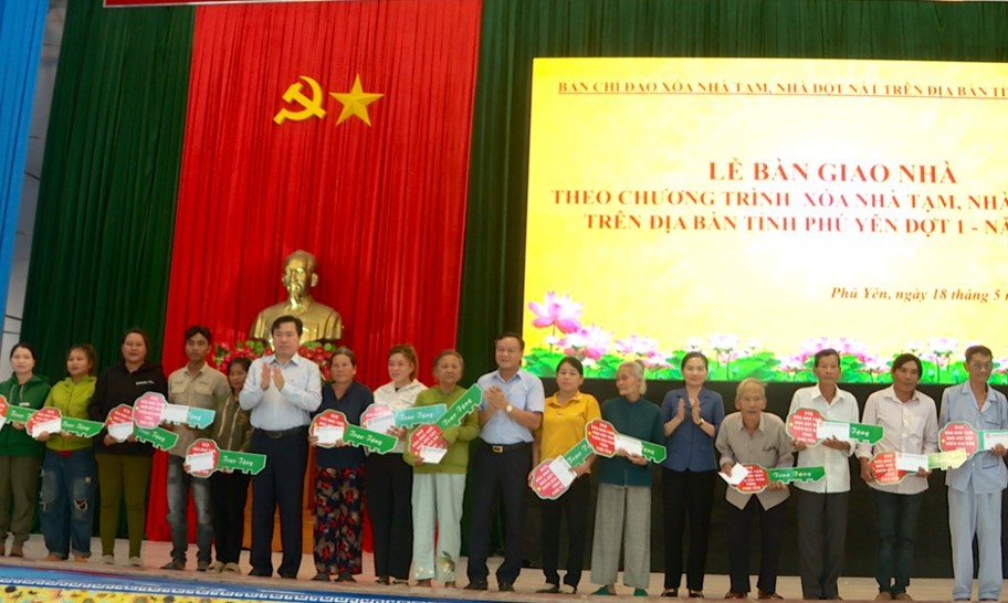 Phú Yên: Hoàn thành chương trình xóa nhà tạm, nhà dột nát