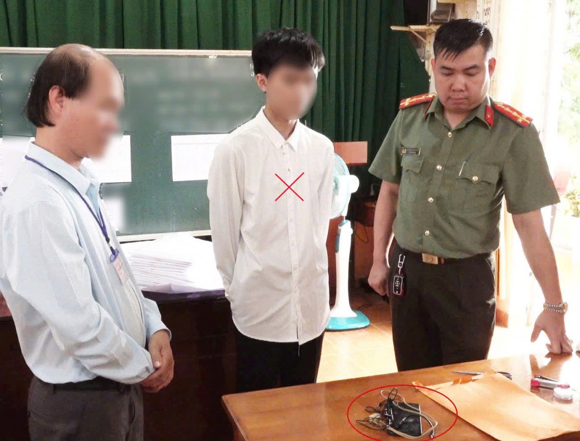 Chiêu trò gian lận – Để lại “lỗ hổng kiến thức” khổng lồ cho học sinh