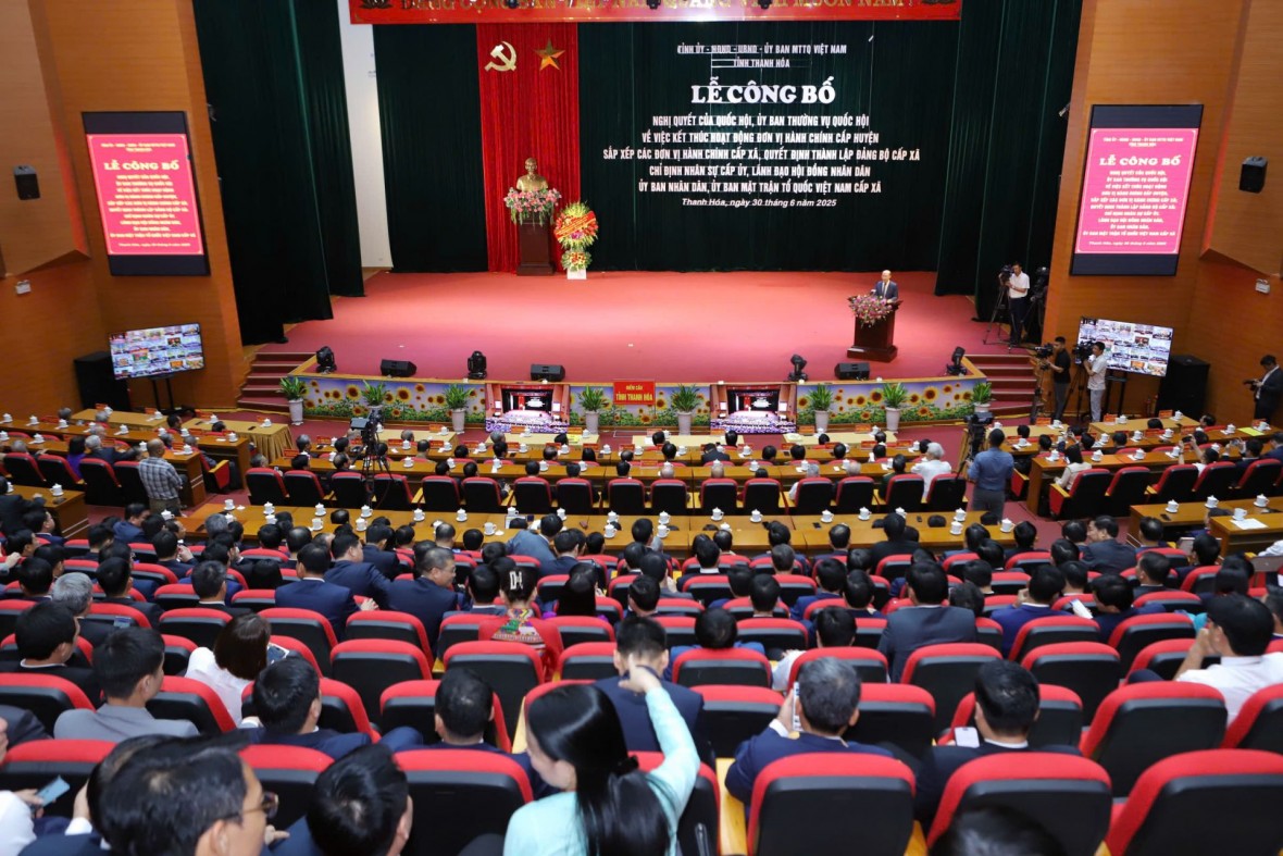 Toàn cảnh buổi lễ.