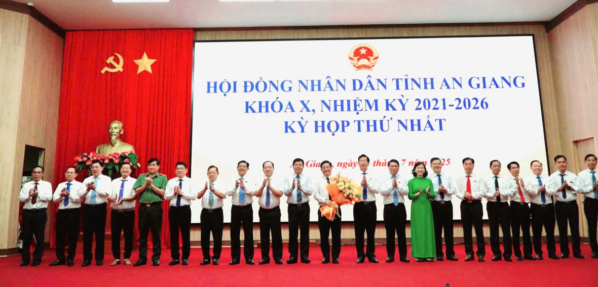 Long trọng Kỳ họp thứ nhất HĐND tỉnh An Giang khóa X, nhiệm kỳ 2021-2026