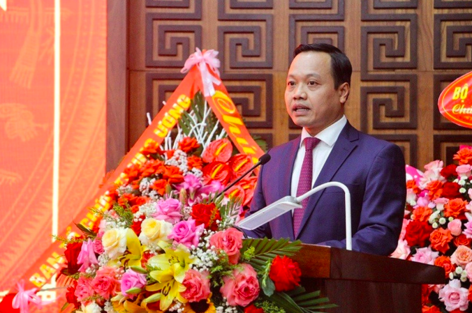 Ông Trần Tiến Dũng, Phó Bí thư Tỉnh ủy Điện Biên, phát biểu tại buổi công bố quyết định của Bộ Chính trị (Ảnh: Lê Lan).