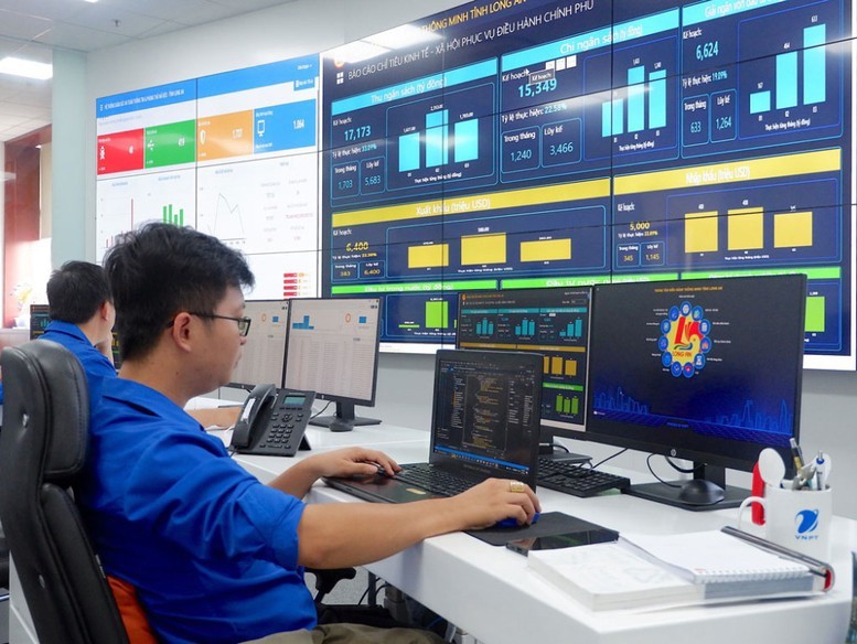 Hỗ trợ người làm công tác chuyên trách về chuyển đổi số, an toàn thông tin mạng, an ninh mạng 5 triệu đồng/tháng. Hỗ trợ người làm công tác chuyên trách về chuyển đổi số, an toàn thông tin mạng, an ninh mạng 5 triệu đồng/tháng.