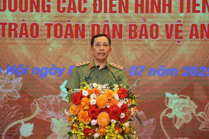 Thượng tướng Lê Văn Tuyến - Thứ trưởng Bộ Công an phát biểu.