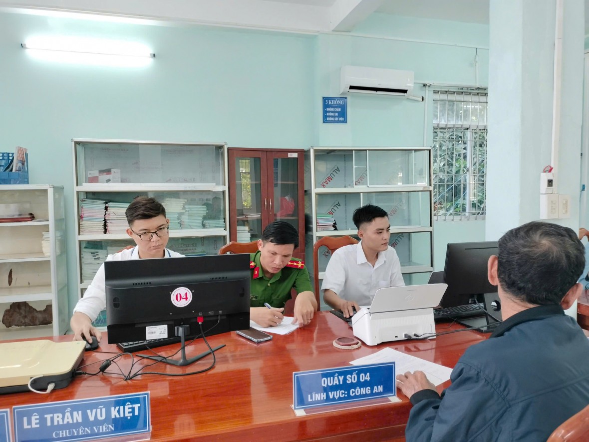 Tinh thần “vì dân phục vụ” lan tỏa 