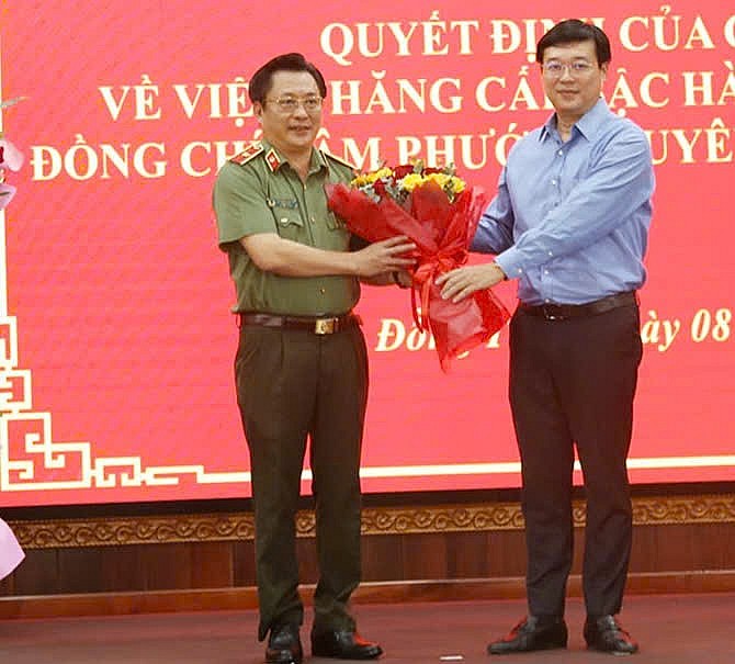 Giám đốc Công an tỉnh Đồng Tháp được thăng cấp bậc hàm Thiếu tướng