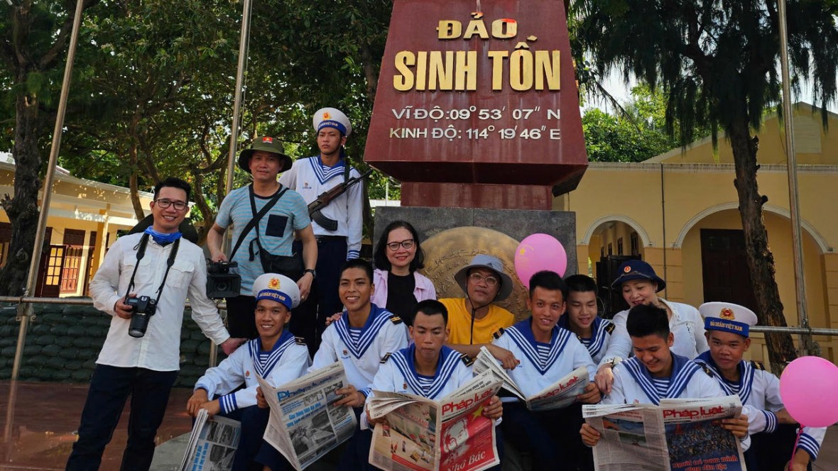 Sắc màu Pháp luật Việt Nam ở Trường Sa Sắc màu Pháp luật Việt Nam ở Trường Sa