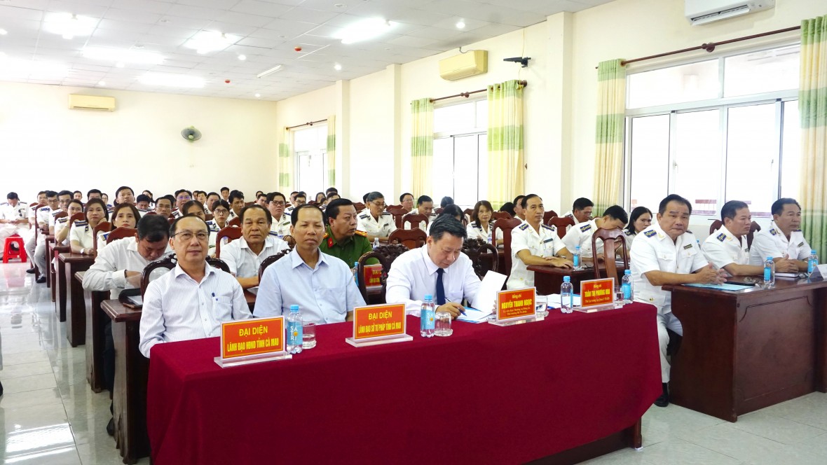 Cà Mau: Công bố quyết định hợp nhất lãnh đạo Thi hành án dân sự tỉnh sau sáp nhập Cà Mau: Công bố quyết định hợp nhất lãnh đạo Thi hành án dân sự tỉnh sau sáp nhập