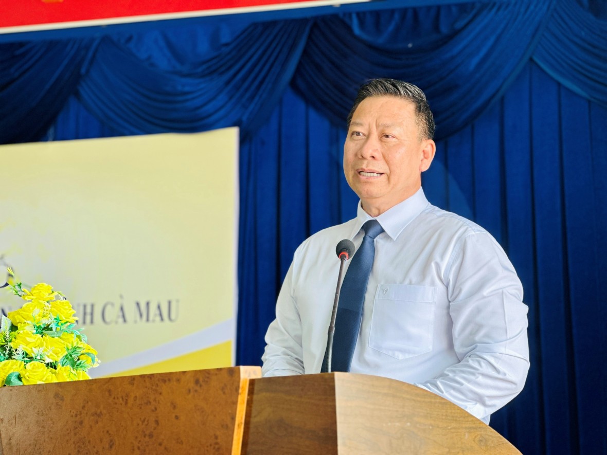 Cà Mau: Công bố quyết định hợp nhất lãnh đạo Thi hành án dân sự tỉnh sau sáp nhập Cà Mau: Công bố quyết định hợp nhất lãnh đạo Thi hành án dân sự tỉnh sau sáp nhập