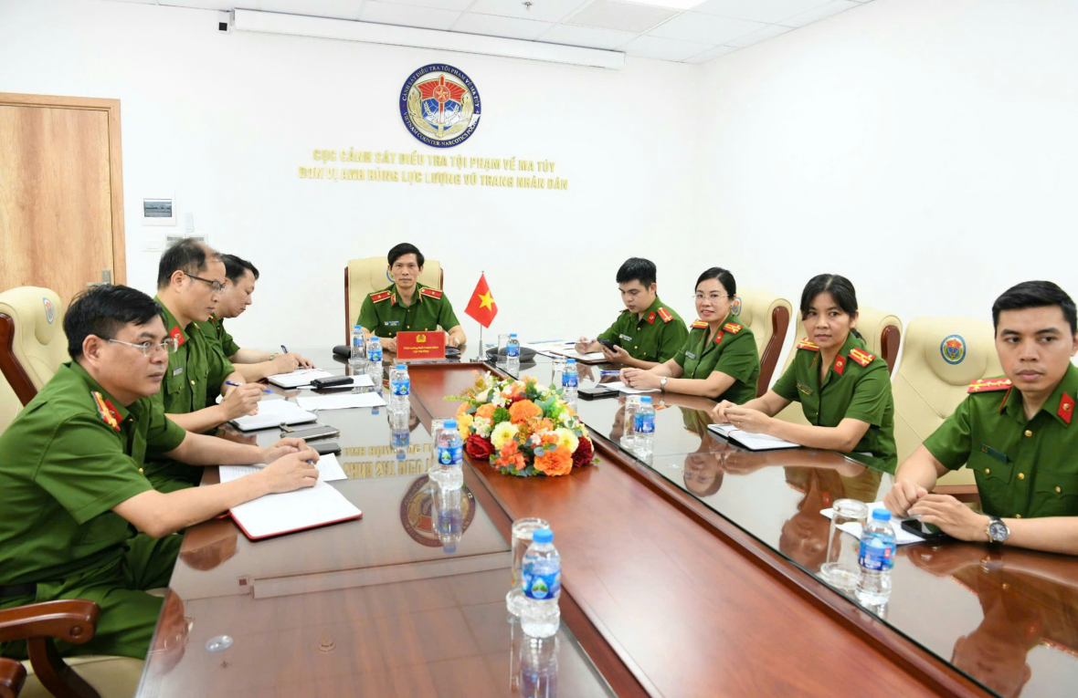 Công an Việt Nam - Lào tăng cường phối hợp đấu tranh phòng chống tội phạm về ma tuý Công an Việt Nam - Lào tăng cường phối hợp đấu tranh phòng chống tội phạm về ma tuý