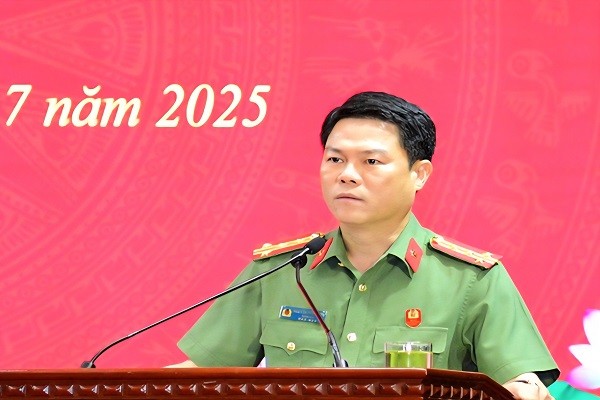 Thượng tướng Trần Quốc Tỏ dự hội nghị sơ kết tại công an tỉnh Ninh Bình