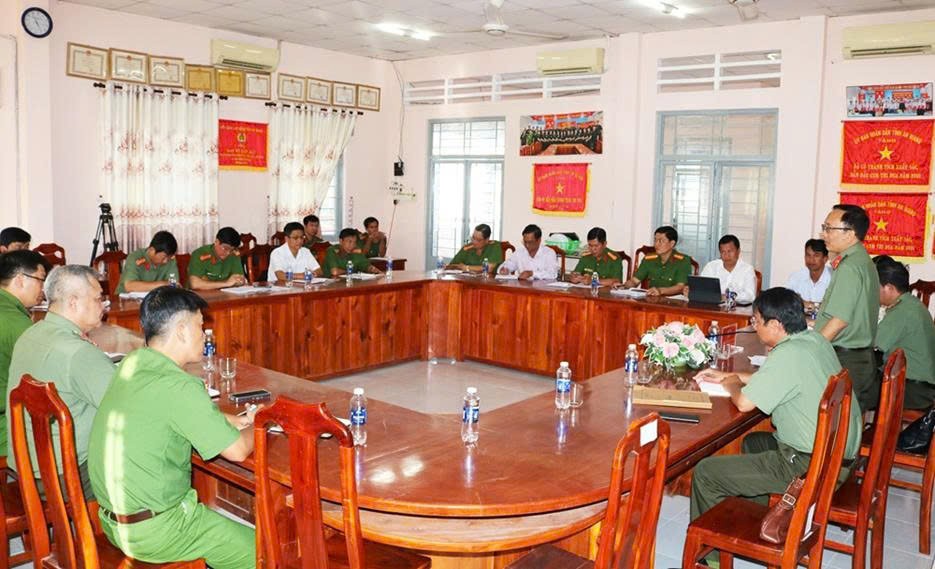 Triển khai Kế hoạch theo dõi, hướng dẫn thực hiện các mặt công tác tại Công an xã trong tỉnh An Giang