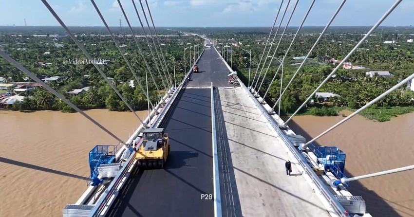 Bộ trưởng Bộ Xây dựng kiểm tra tiến độ thi công dự án cầu Rạch Miễu 2 Bộ trưởng Bộ Xây dựng kiểm tra tiến độ thi công dự án cầu Rạch Miễu 2