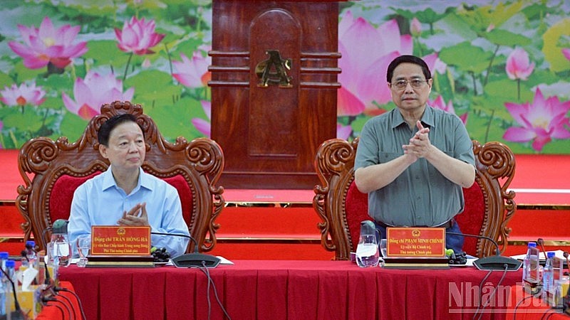 Thủ tướng Chính phủ Phạm Minh Chính chủ trì hội nghị. Thủ tướng Chính phủ Phạm Minh Chính chủ trì hội nghị.