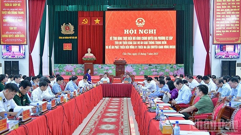 Quang cảnh hội nghị Quang cảnh hội nghị