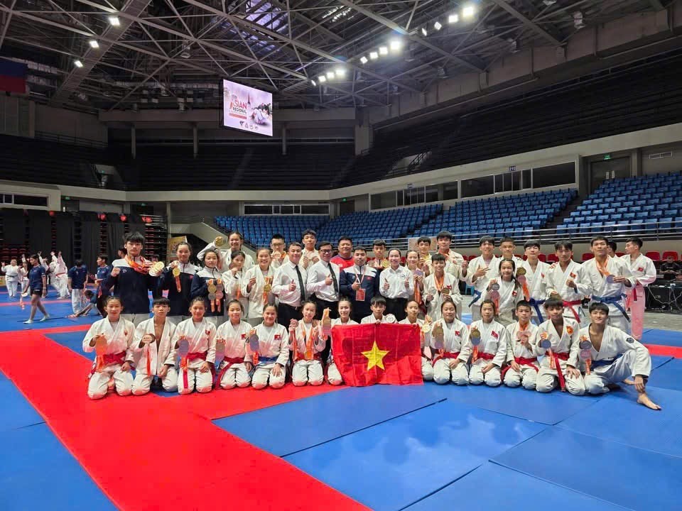 Các VĐV Cao Bằng giành 9 huy chương Giải Vô địch và Vô địch trẻ Jujitsu Đông Nam Á