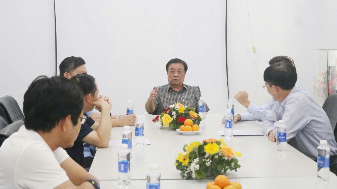 Phó Chủ tịch Quốc hội Lê Minh Hoan: An Giang cần đẩy mạnh đổi mới sáng tạo, phát triển sản xuất hiện đại để tạo đột phá mới Phó Chủ tịch Quốc hội Lê Minh Hoan: An Giang cần đẩy mạnh đổi mới sáng tạo, phát triển sản xuất hiện đại để tạo đột phá mới