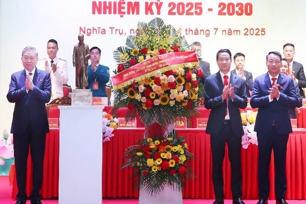 Tổng Bí thư Tô Lâm dự Đại hội đại biểu Đảng bộ xã Nghĩa Trụ (Hưng Yên)