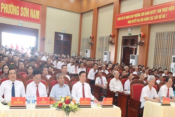 Chủ tịch UBND tỉnh Hưng Yên dự Đại hội đại biểu Đảng bộ phường Sơn Nam