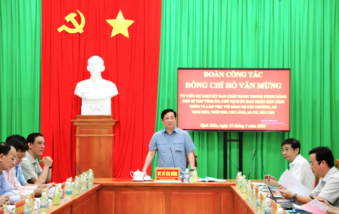 Đoàn công tác UBND tỉnh An Giang kiểm tra các công trình trọng điểm và vận hành mô hình chính quyền địa phương 2 cấp