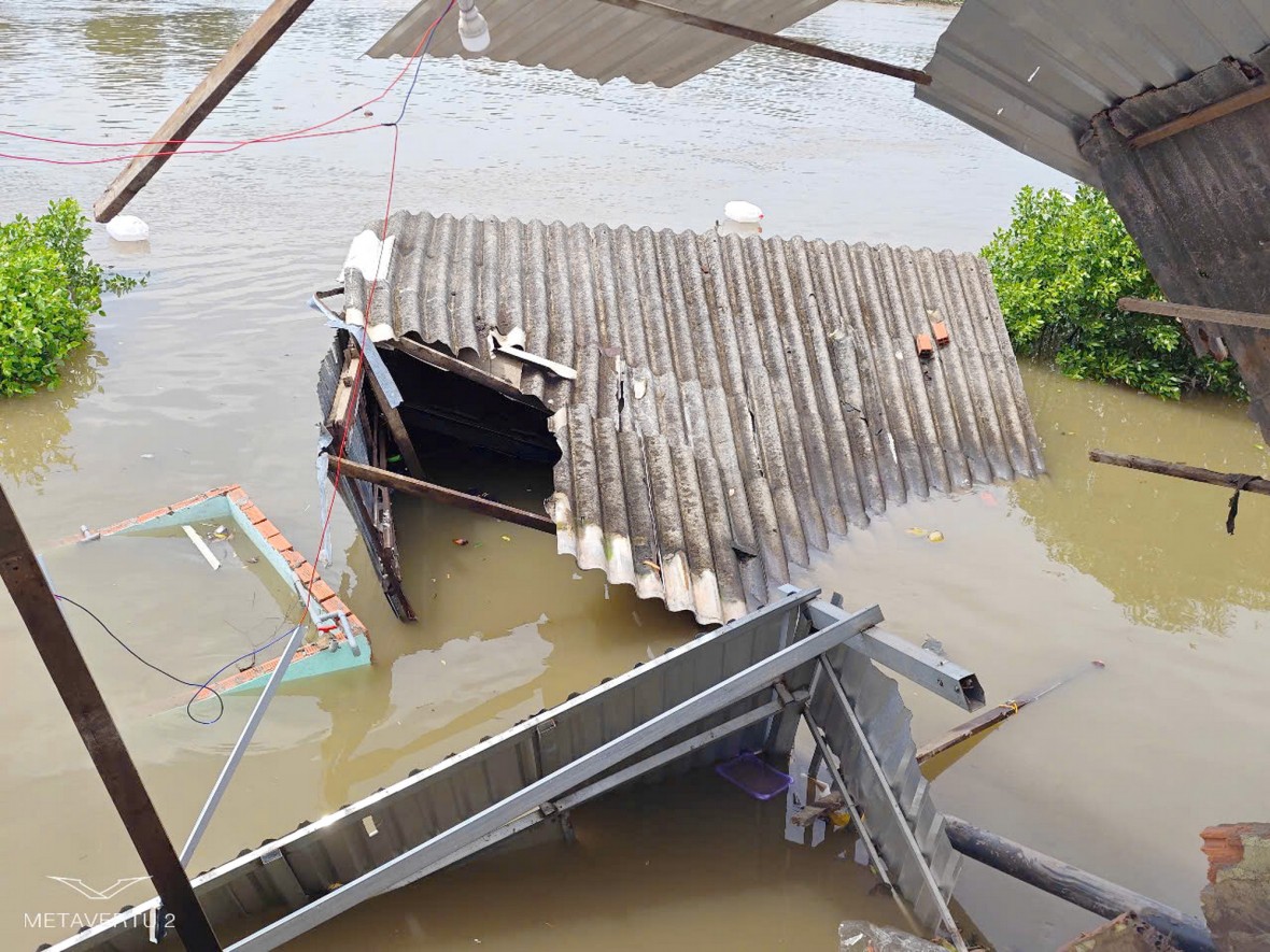 Cà Mau: Huy động toàn hệ thống chính trị bảo vệ an toàn người dân chủ động ứng phó với sạt lở, sụt lún