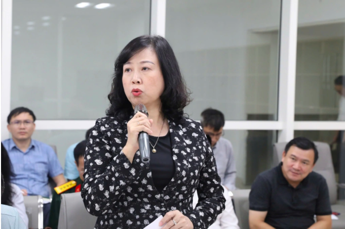 Bộ trưởng Bộ Y tế Đào Hồng Lan phát biểu tại buổi làm việc (Ảnh: Phương Nguyễn).