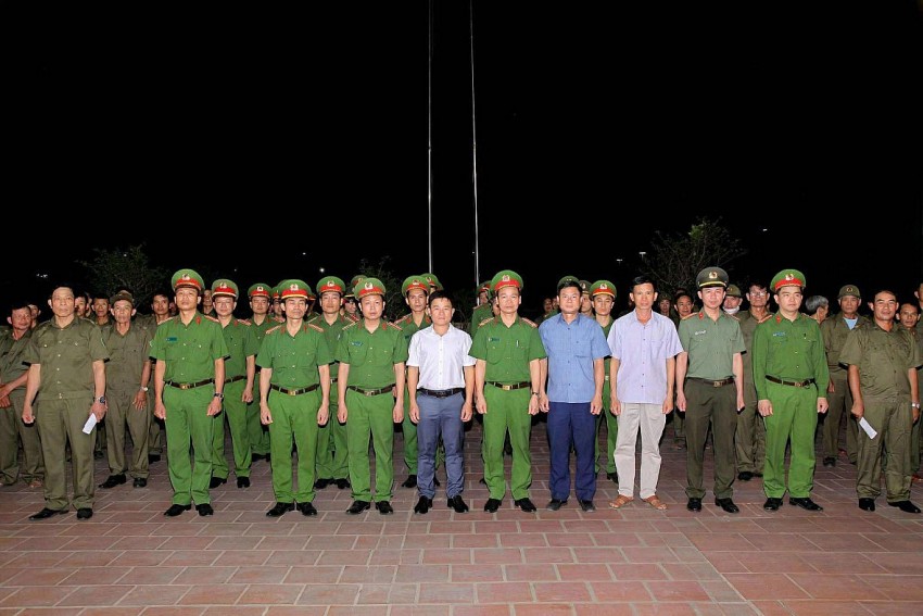 Thanh Hoá: Đồng loạt ra quân thực hiện cao điểm tổng kiểm tra, kiểm soát hành chính ban đêm Thanh Hoá: Đồng loạt ra quân thực hiện cao điểm tổng kiểm tra, kiểm soát hành chính ban đêm