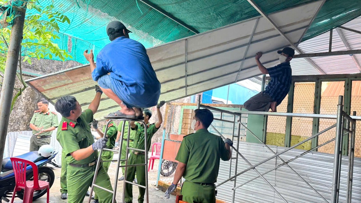 Cà Mau: Ra quân hỗ trợ Hội viên Hội Cựu CAND xóa nhà tạm, xây dựng nhà tình nghĩa