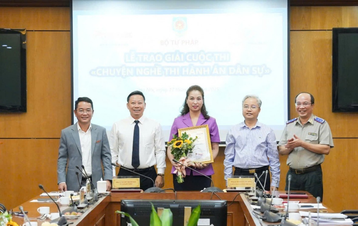 31 tác phẩm được trao giải tại cuộc thi "Chuyện nghề Thi hành án Dân sự"