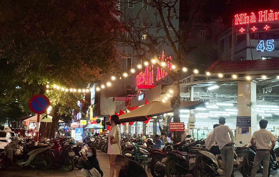 CSGT Hà Nội hóa trang xử lý hàng loạt