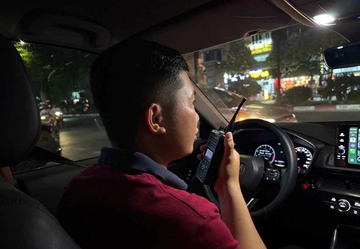 CSGT Hà Nội hóa trang xử lý hàng loạt