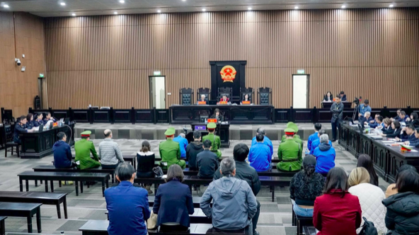 Quy định mới về phối hợp giữa các cơ quan tiến hành tố tụng trong điều tra, truy tố, xét xử vắng mặt bị can, bị cáo