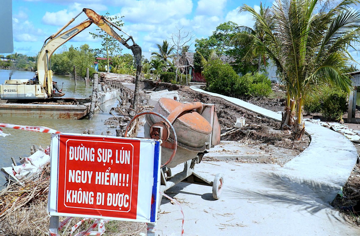 Cà Mau đề xuất nhiều dự án kè cấp bách: Cần sớm bố trí vốn để triển khai