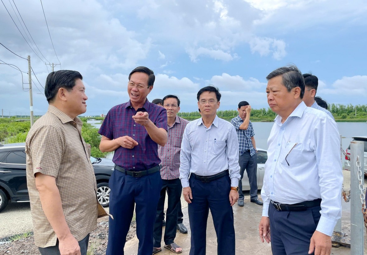 Cà Mau: Tháo gỡ vướng mắc, đẩy nhanh tiến độ Khu nông nghiệp ứng dụng công nghệ cao phát triển tôm