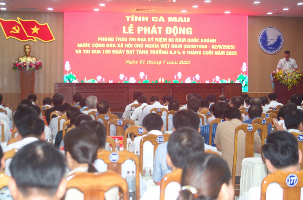 Cà Mau: Thi đua chào mừng Quốc khánh, quyết tâm tăng trưởng GRDP 8,8% trong 6 tháng cuối năm 2025