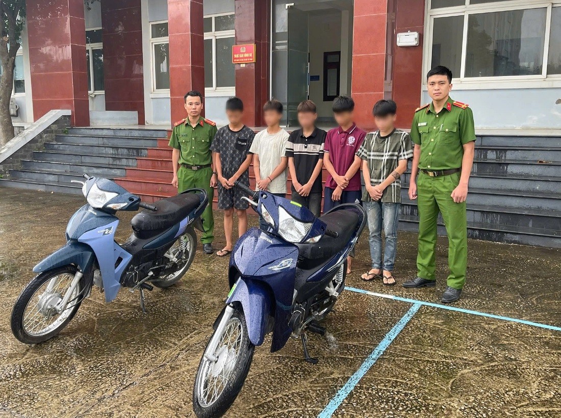 Các đối tượng mới chỉ từ 14-16 - Ảnh Công an Nghệ An. Các đối tượng mới chỉ từ 14-16 - Ảnh Công an Nghệ An.